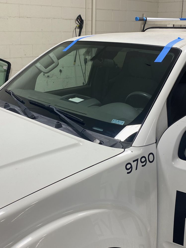 E.A. Glass heavy duty glass service, Fleet Service Van